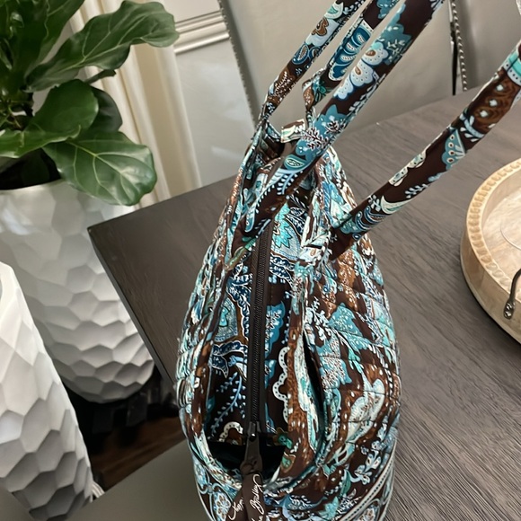 LIKE NEW Vera Bradley Retired Java Blue SHOULDER BAG - Picture 8 of 13